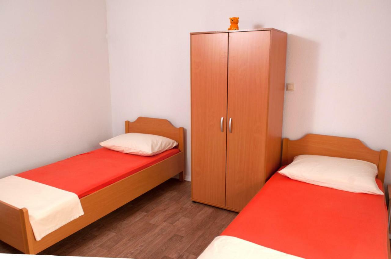 Apartment Kraljevic Blato na Cetini Exterior photo