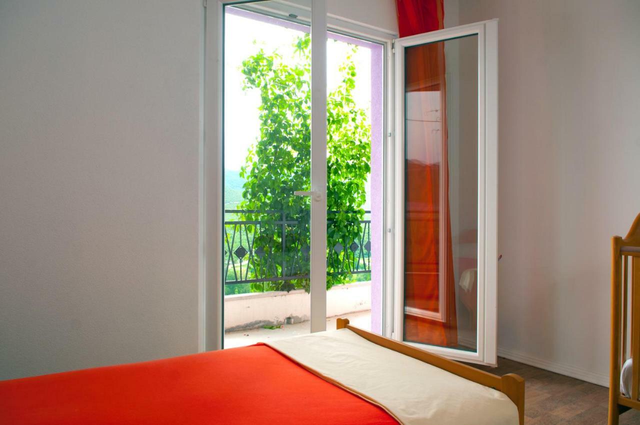 Apartment Kraljevic Blato na Cetini Exterior photo