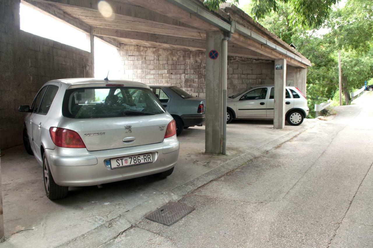 Apartment Kraljevic Blato na Cetini Exterior photo